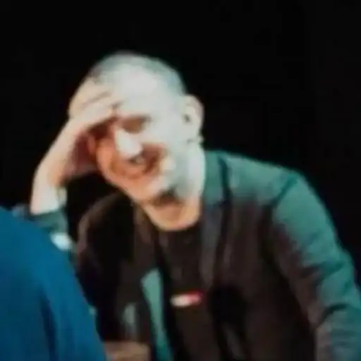 Sticker 🤦‍♂️