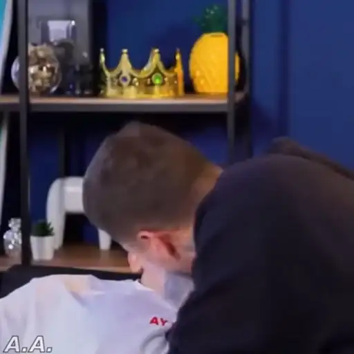 Sticker 👨‍❤️‍💋‍👨