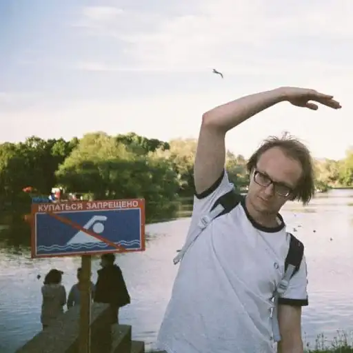 Sticker 🏊‍♂️