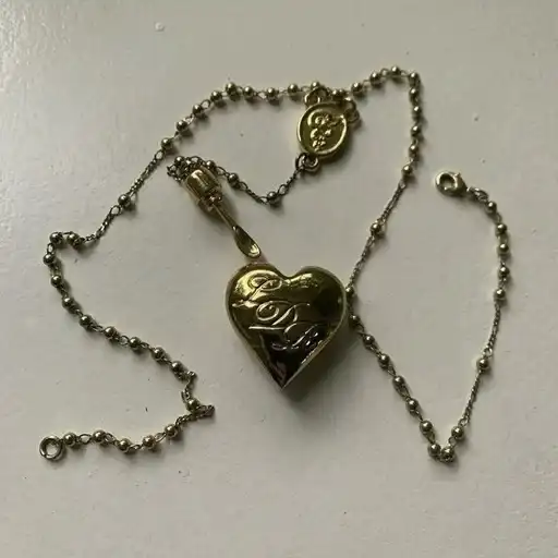 Sticker 🐈‍⬛️