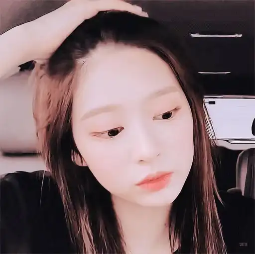 Sticker 🧚‍♀️