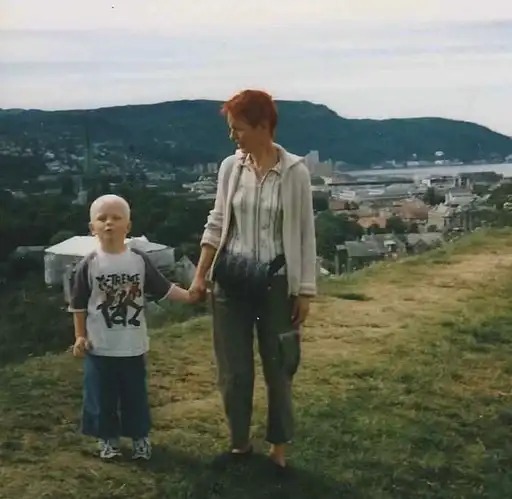 Sticker 🧍‍♂️