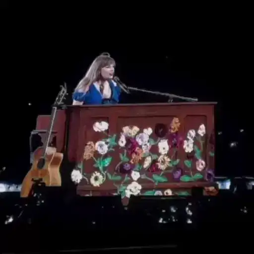 Taylor swift preview