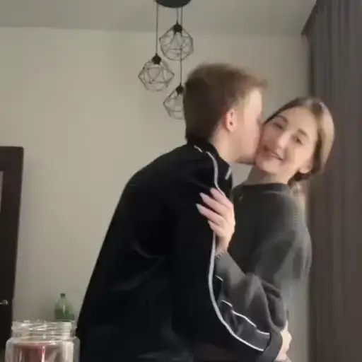 Sticker 👩‍❤️‍👨