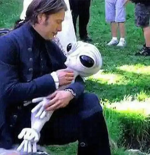 Sticker 👩‍❤️‍👨