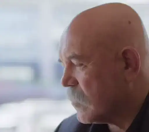 Sticker 🙂‍↔️