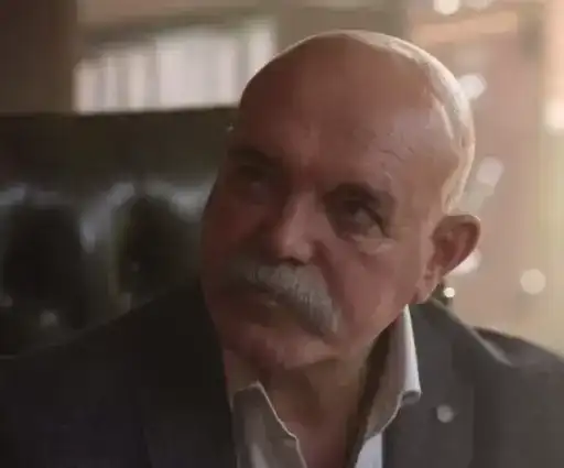 Sticker 🙂‍↔️