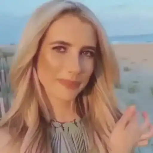 Эмма Робертс preview