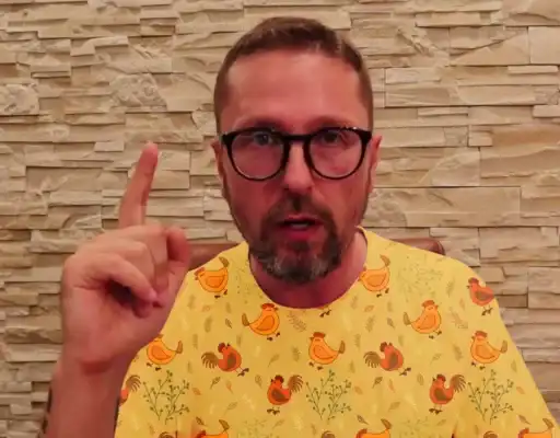 Як справи пан Шарій preview